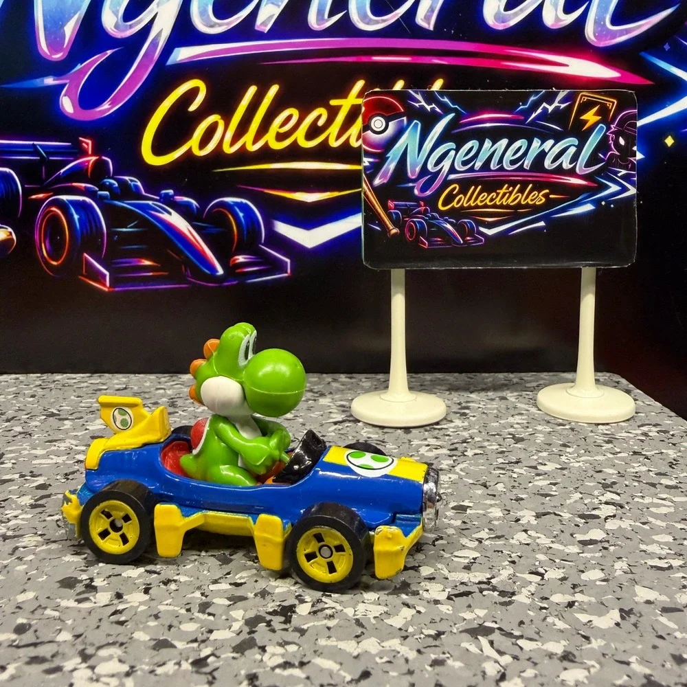 Hot Wheels Mario Kart Yoshi Mach 8 Die-Cast Toy Car Blue GBG27 2018 Mattel